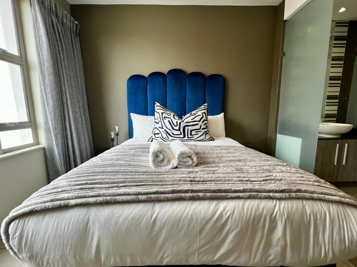 The Tyrwhitt Rosebank Apartments (Adults Only) Johannesburg Eksteriør bilde