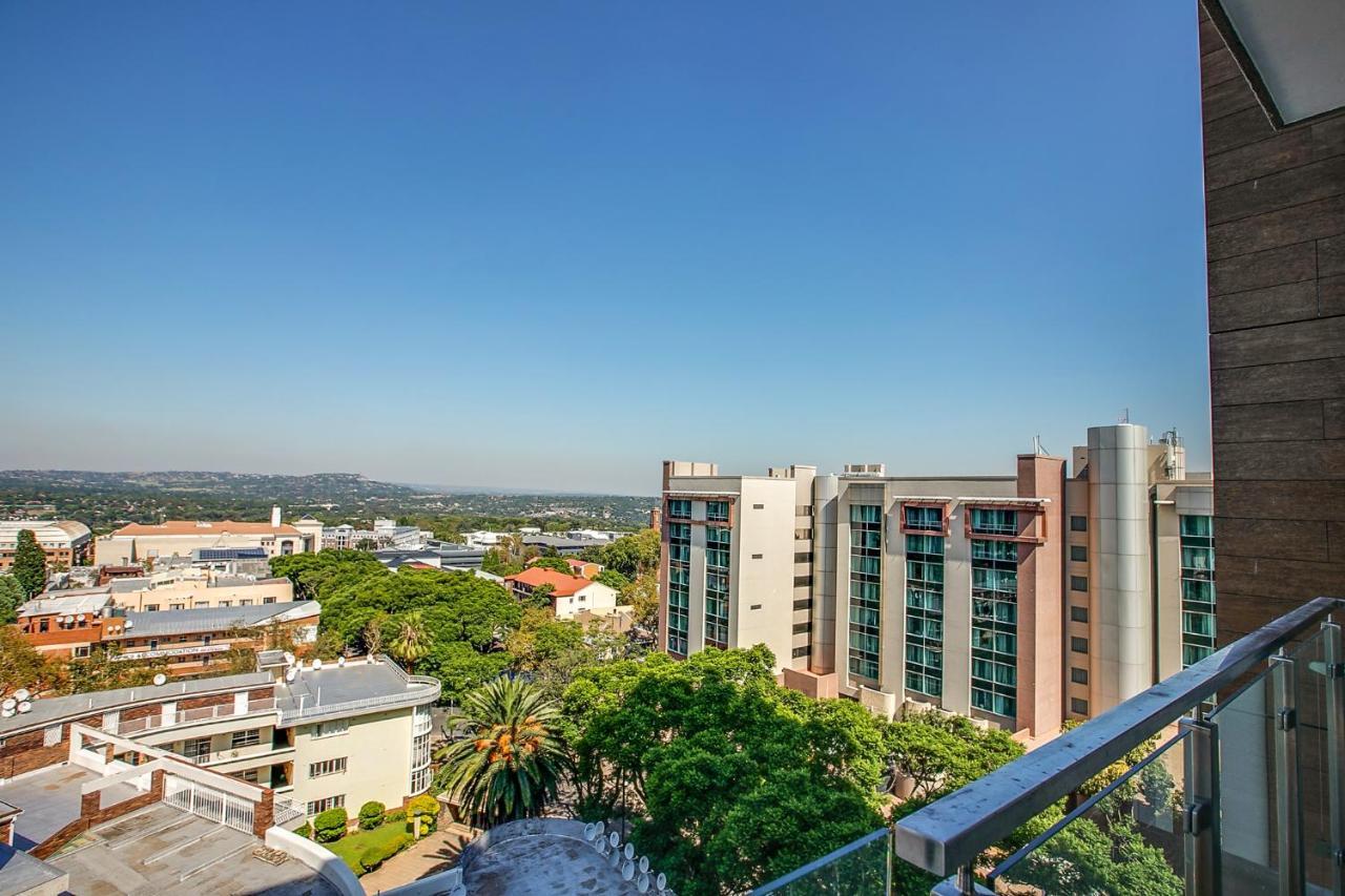 The Tyrwhitt Rosebank Apartments (Adults Only) Johannesburg Eksteriør bilde