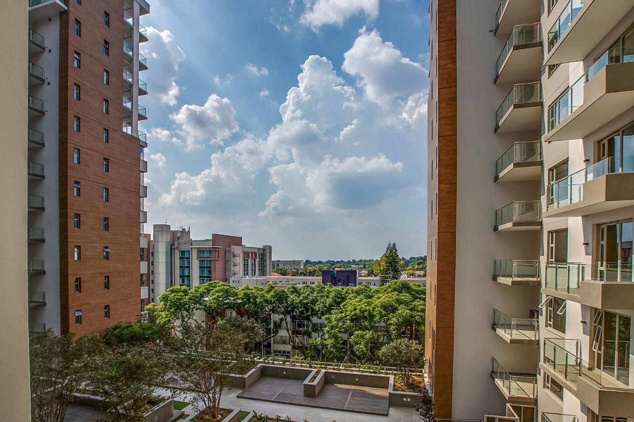 The Tyrwhitt Rosebank Apartments (Adults Only) Johannesburg Eksteriør bilde