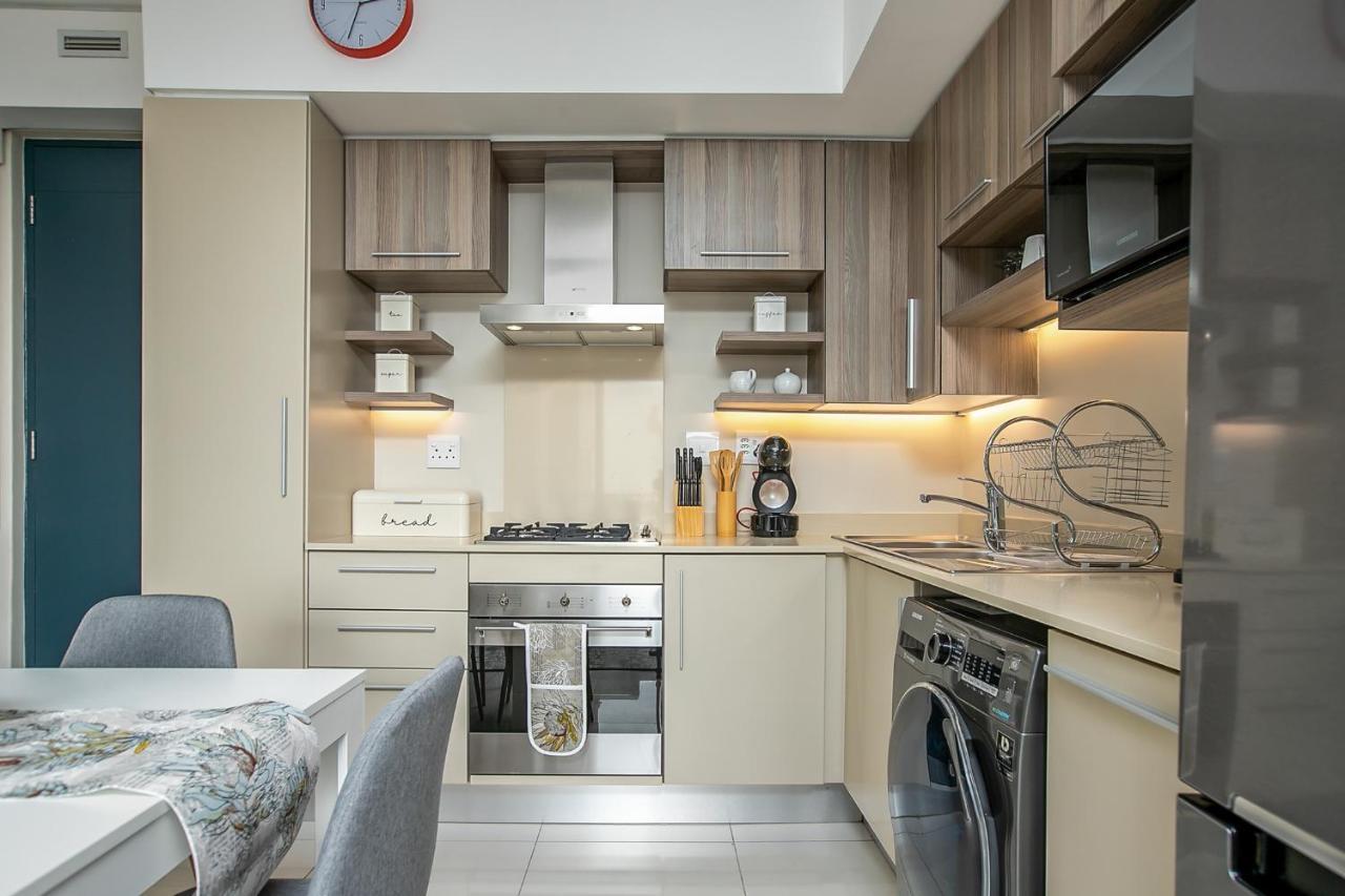 The Tyrwhitt Rosebank Apartments (Adults Only) Johannesburg Eksteriør bilde